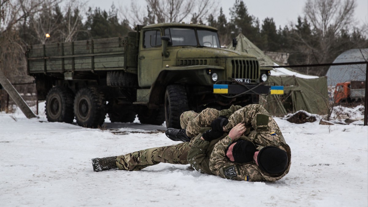 En photos La neige est tombée sur la ligne de front ukrainienne