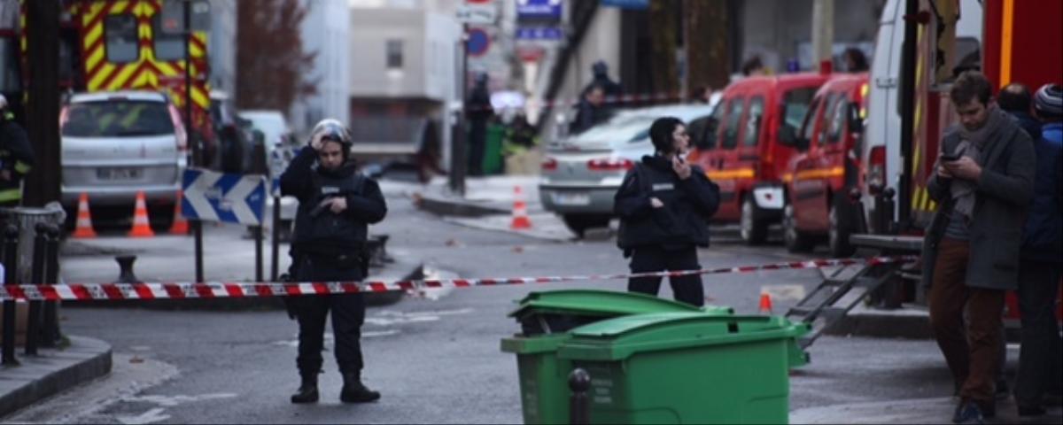 a-knife-wielding-man-has-been-shot-dead-trying-to-enter-a-paris-police-station-1452169908.jpg (1200×480)